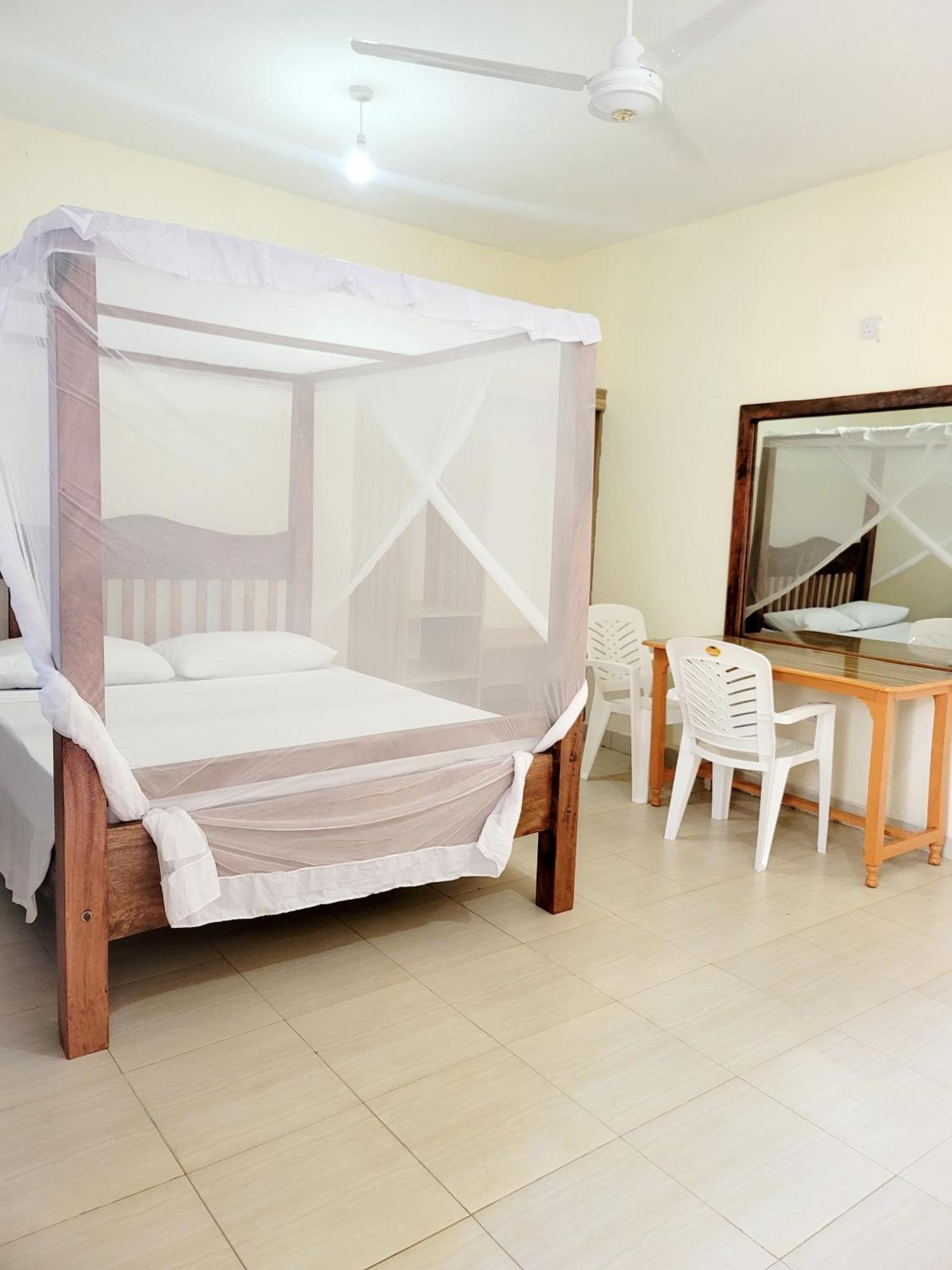 فندق Casuarina Lounge ماليندي المظهر الخارجي الصورة