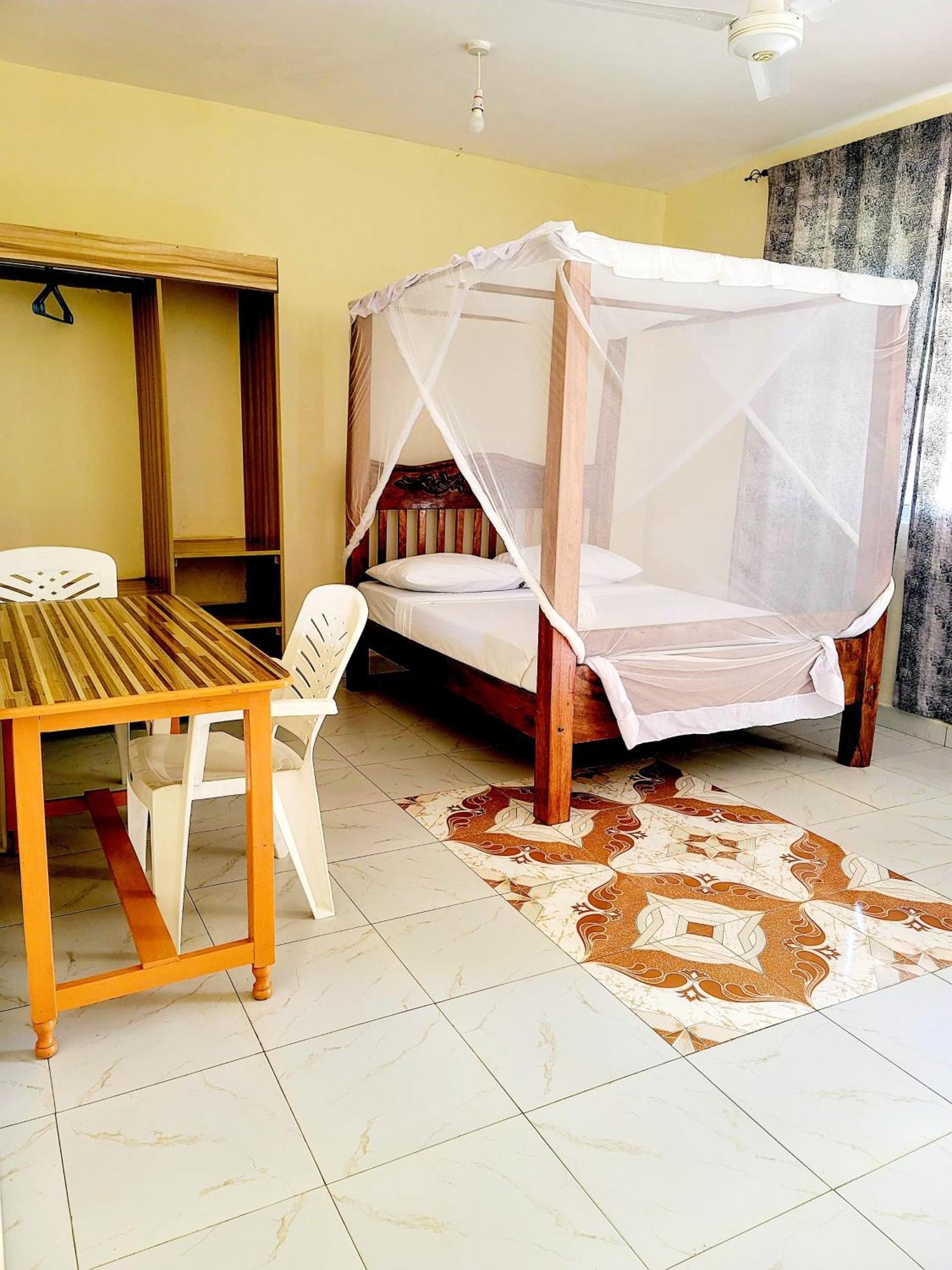 فندق Casuarina Lounge ماليندي المظهر الخارجي الصورة